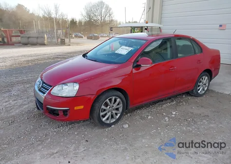 2010 Volkswagen Jetta Limited Edition из США, поврежденный, VIN 3VWRX7AJ7AM162349